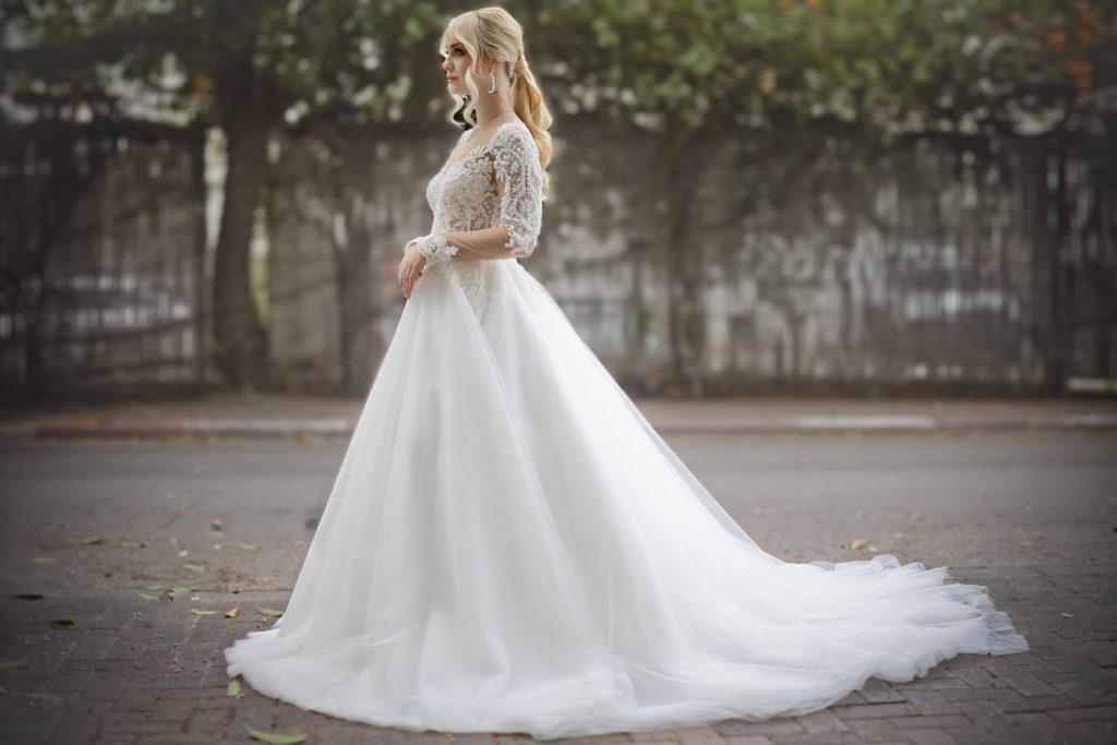 RM wedding dress